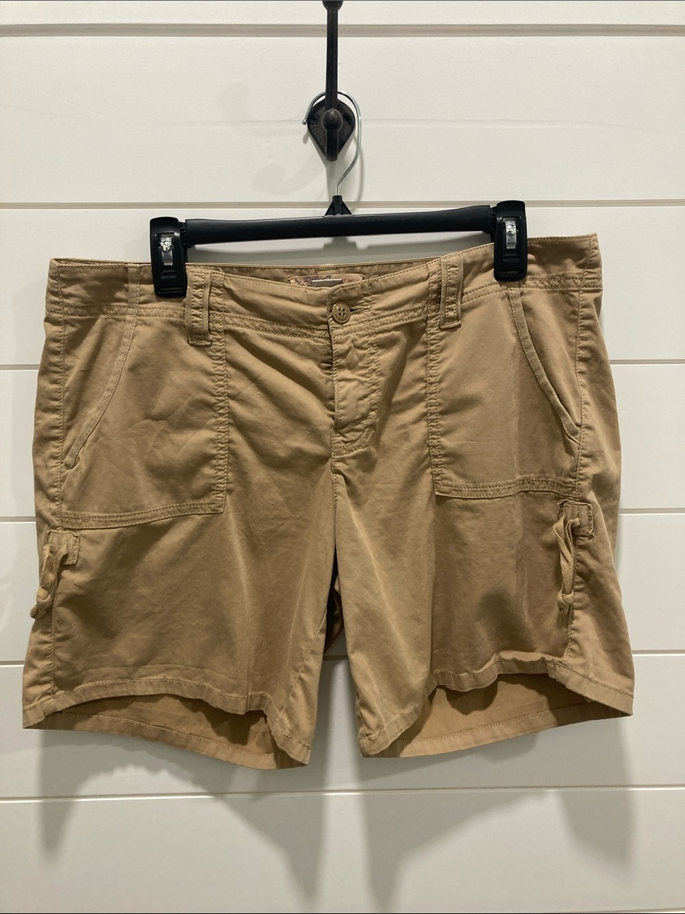 Vintage Lucky Brand Y2K Khaki Cargo Utility Shorts-Women's Size 10/30- EUC